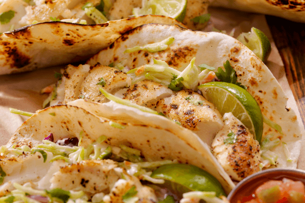 Tacos-de-Peixe-com-Guacamole